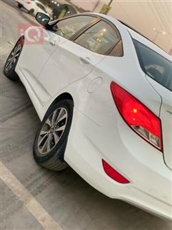 هیوندای ئەکسنت